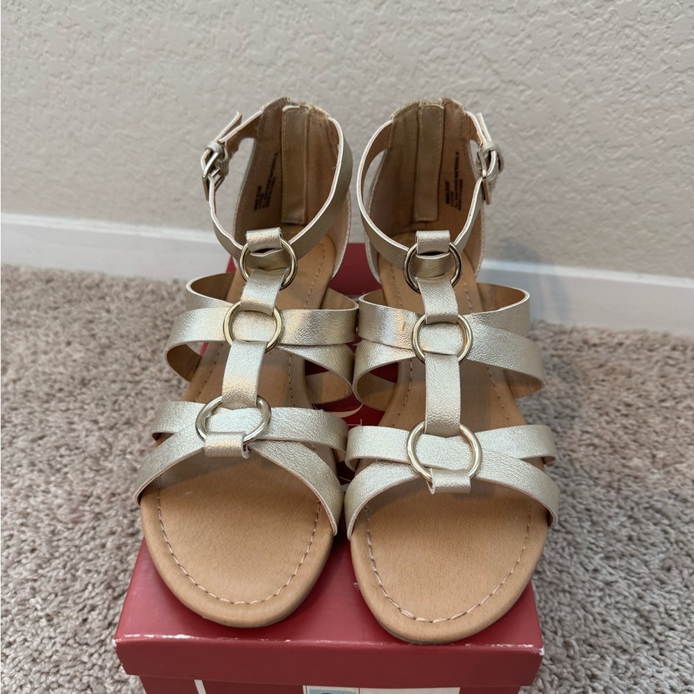 Women's Strappy Sandals - Size 8 1/2 - Great condition - Lightly worn